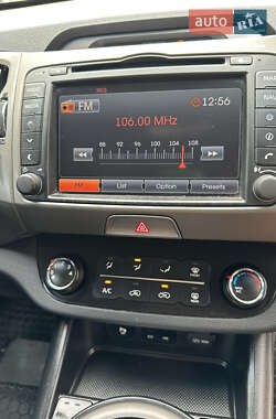 Позашляховик / Кросовер Kia Sportage 2014 в 