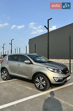 Внедорожник / Кроссовер Kia Sportage 2011 в Луцке