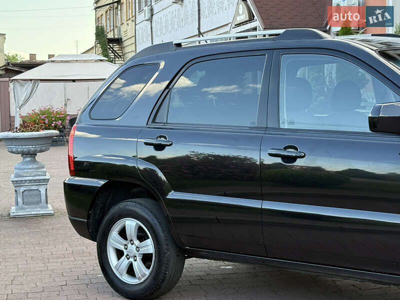 Позашляховик / Кросовер Kia Sportage 2009 в Стрию