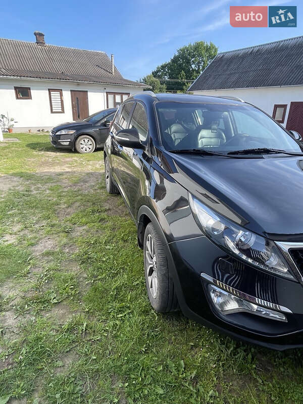 Внедорожник / Кроссовер Kia Sportage 2014 в Львове