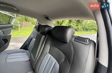 Позашляховик / Кросовер Kia Sportage 2015 в 