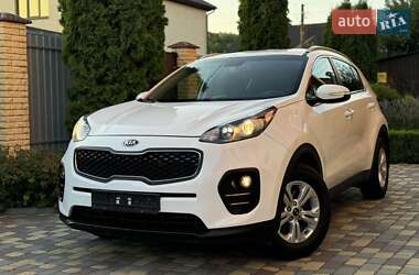 Внедорожник / Кроссовер Kia Sportage 2016 в 