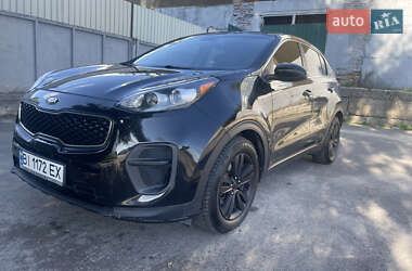 Внедорожник / Кроссовер Kia Sportage 2016 в Полтаве