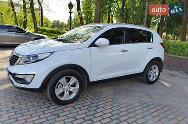 Внедорожник / Кроссовер Kia Sportage 2011 в Звягеле