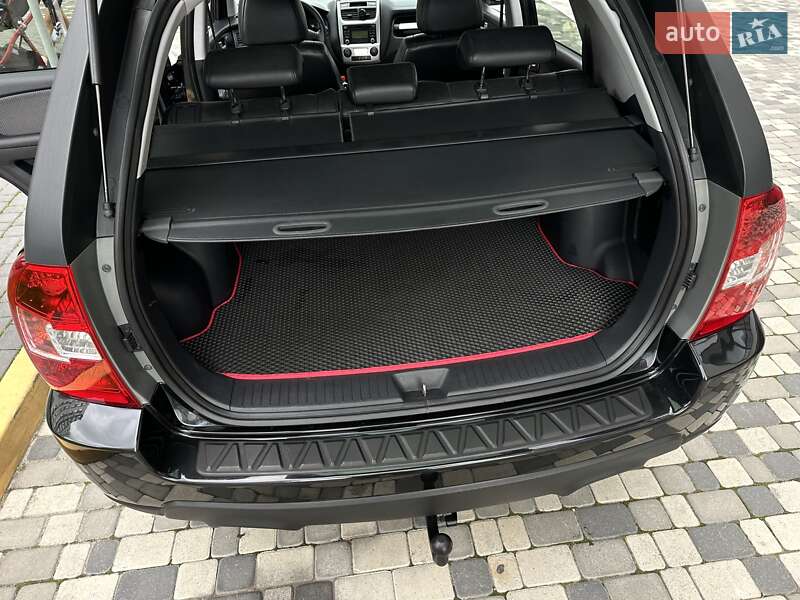 Позашляховик / Кросовер Kia Sportage 2008 в Івано-Франківську