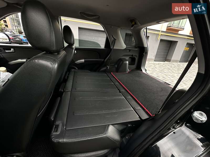 Позашляховик / Кросовер Kia Sportage 2008 в Івано-Франківську