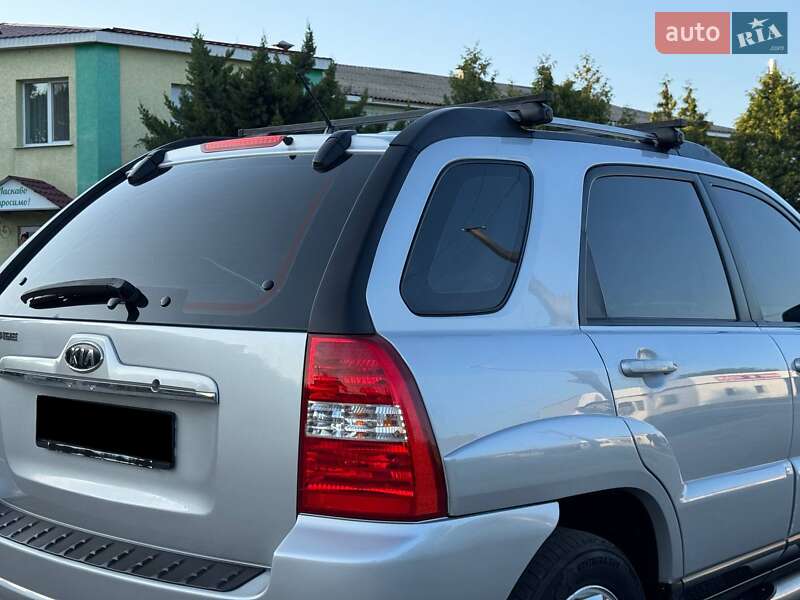 Позашляховик / Кросовер Kia Sportage 2008 в Охтирці