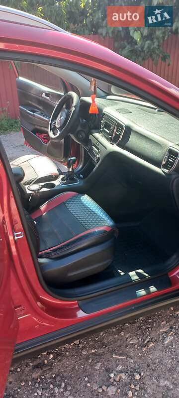Внедорожник / Кроссовер Kia Sportage 2017 в Виннице фото 9 Внедорожник / Кроссовер Kia Sportage 2017 в Виннице