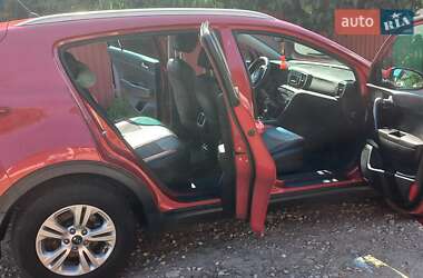 Позашляховик / Кросовер Kia Sportage 2017 в Вінниці