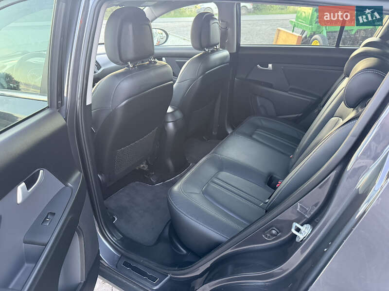 Внедорожник / Кроссовер Kia Sportage 2014 в Львове