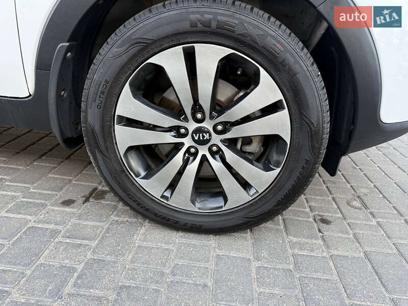 Внедорожник / Кроссовер Kia Sportage 2014 в Одессе