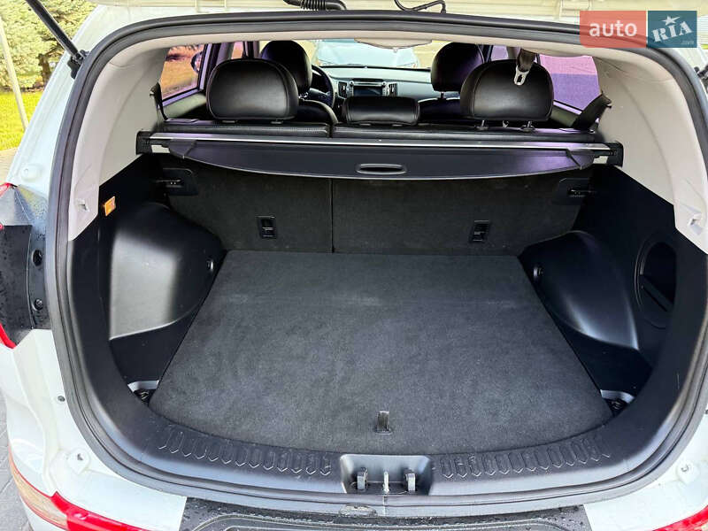 Внедорожник / Кроссовер Kia Sportage 2014 в Одессе