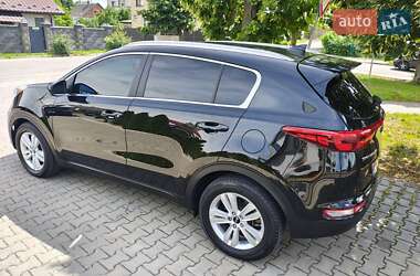 Позашляховик / Кросовер Kia Sportage 2017 в Рівному
