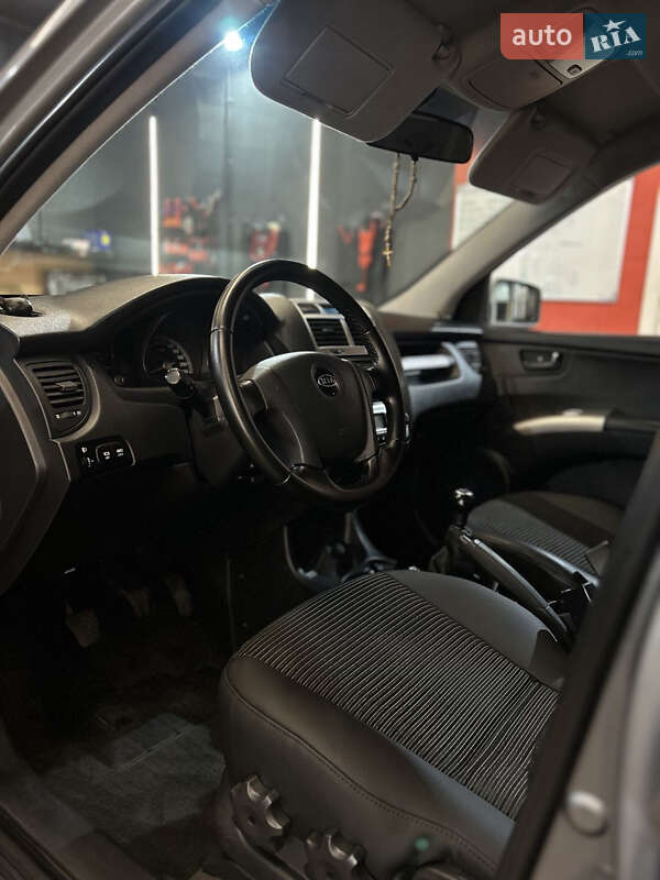 Внедорожник / Кроссовер Kia Sportage 2007 в Львове