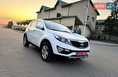 Позашляховик / Кросовер Kia Sportage 2012 в Луцьку