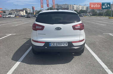 Позашляховик / Кросовер Kia Sportage 2011 в Чернівцях