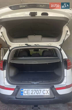 Позашляховик / Кросовер Kia Sportage 2011 в Чернівцях