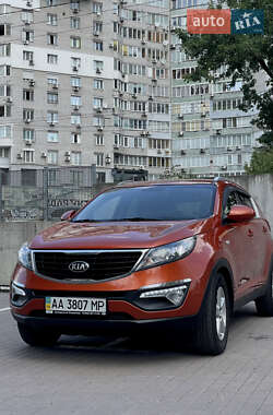 Внедорожник / Кроссовер Kia Sportage 2014 в Киеве