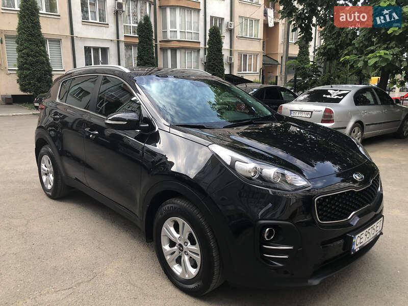 Внедорожник / Кроссовер Kia Sportage 2016 в Черновцах