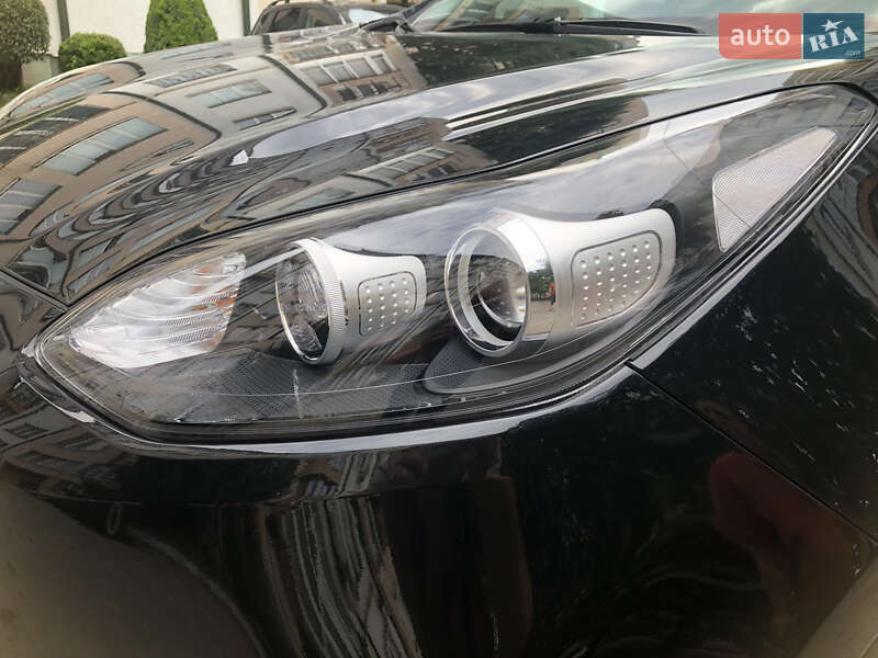 Внедорожник / Кроссовер Kia Sportage 2016 в Черновцах