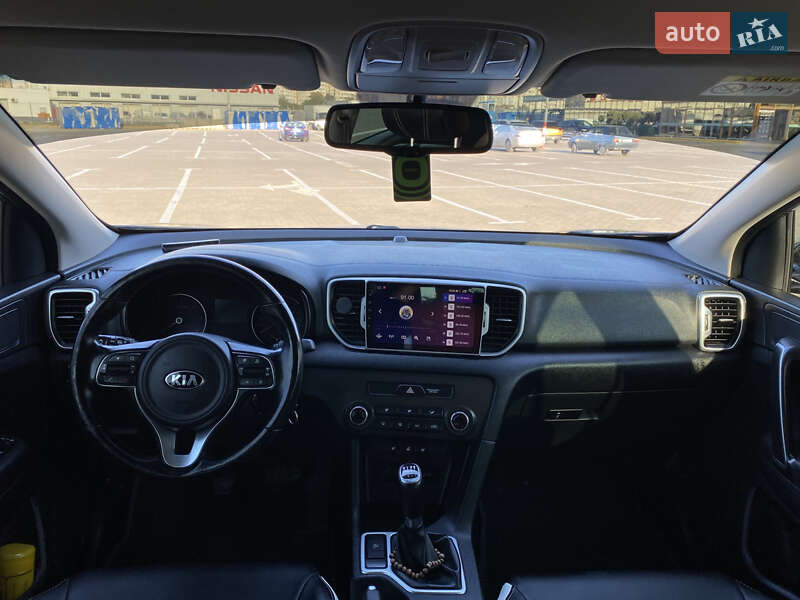Внедорожник / Кроссовер Kia Sportage 2016 в Одессе