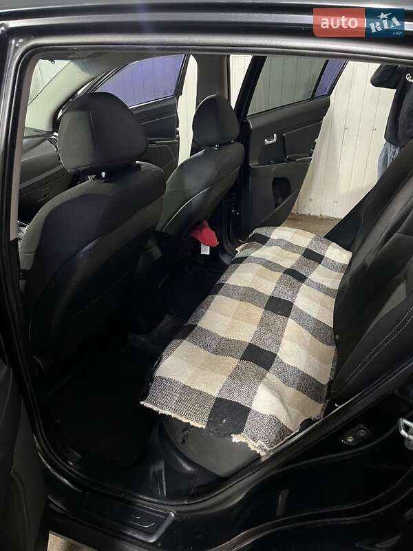 Внедорожник / Кроссовер Kia Sportage 2012 в Летичеве фото 3 Внедорожник / Кроссовер Kia Sportage 2012 в Летичеве