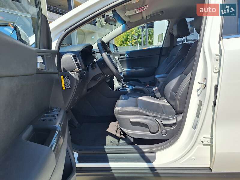 Внедорожник / Кроссовер Kia Sportage 2015 в Одессе