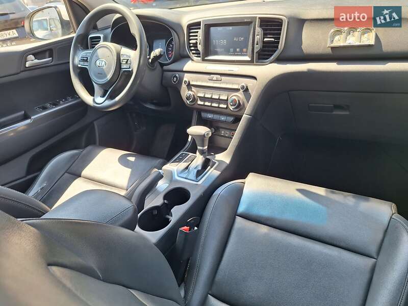 Внедорожник / Кроссовер Kia Sportage 2015 в Одессе