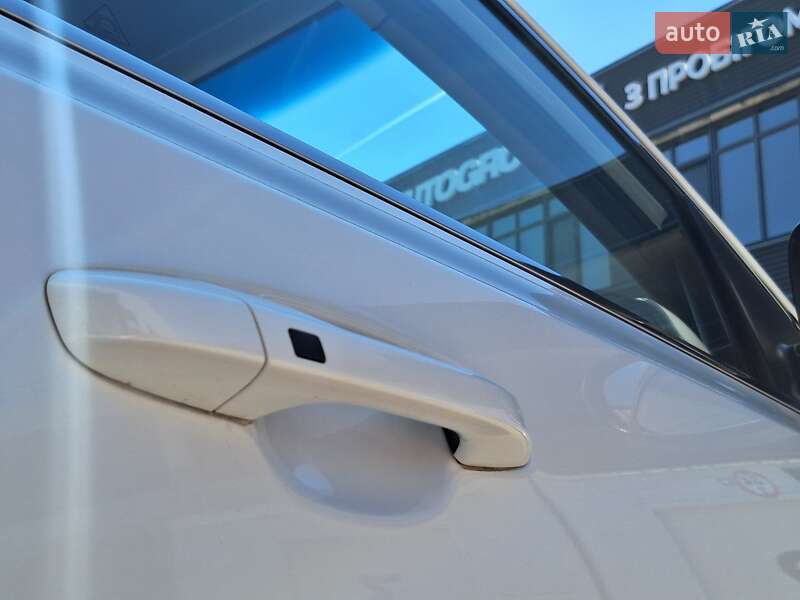 Внедорожник / Кроссовер Kia Sportage 2015 в Одессе