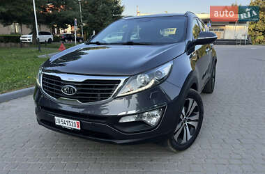 Позашляховик / Кросовер Kia Sportage 2012 в Івано-Франківську