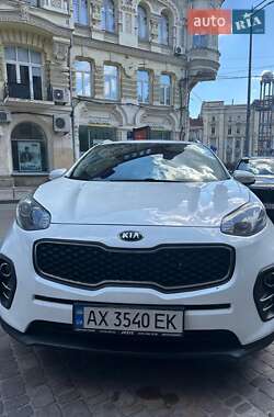 Внедорожник / Кроссовер Kia Sportage 2016 в Киеве