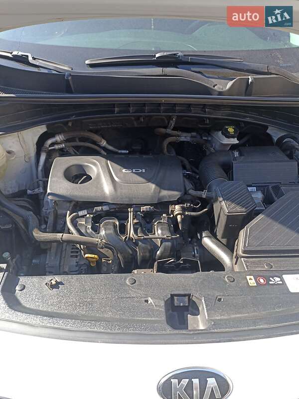 Внедорожник / Кроссовер Kia Sportage 2016 в Аулах