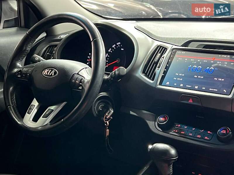 Позашляховик / Кросовер Kia Sportage 2014 в Одесі