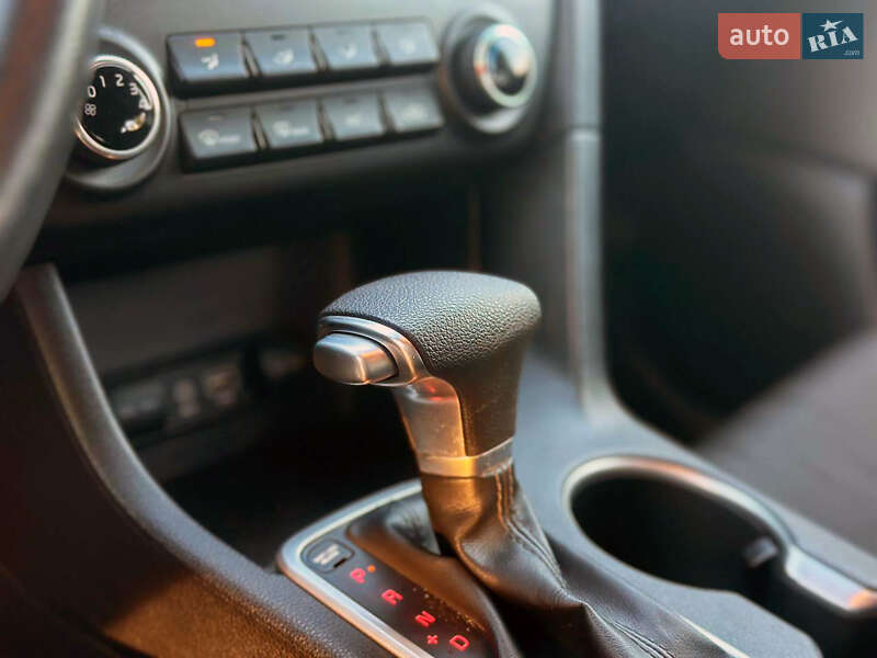 Внедорожник / Кроссовер Kia Sportage 2017 в Каменском фото 14 Внедорожник / Кроссовер Kia Sportage 2017 в Каменском