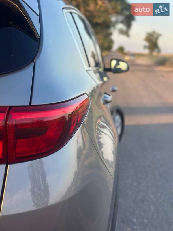 Внедорожник / Кроссовер Kia Sportage 2017 в Каменском фото 23 Внедорожник / Кроссовер Kia Sportage 2017 в Каменском
