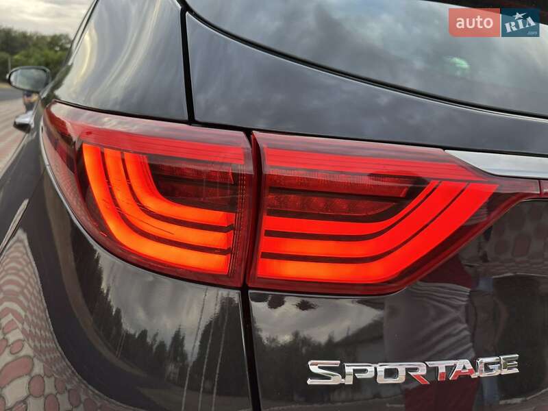 Внедорожник / Кроссовер Kia Sportage 2017 в Сарате