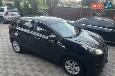 Внедорожник / Кроссовер Kia Sportage 2016 в Конотопе