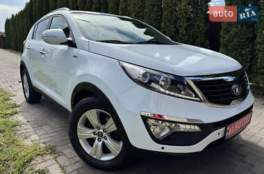 Позашляховик / Кросовер Kia Sportage 2013 в Луцьку