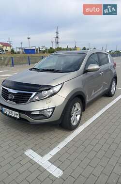 Позашляховик / Кросовер Kia Sportage 2012 в Нововолинську
