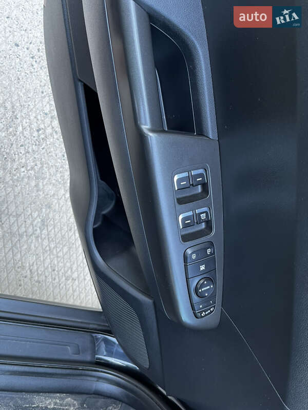 Позашляховик / Кросовер Kia Sportage 2018 в Харкові