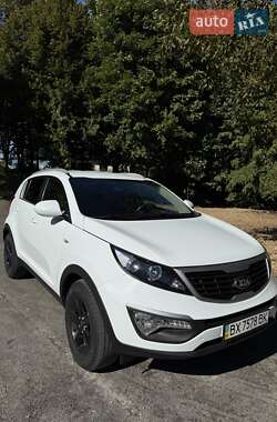 Внедорожник / Кроссовер Kia Sportage 2013 в Хмельницком
