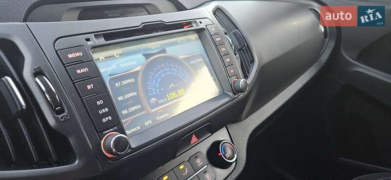 Позашляховик / Кросовер Kia Sportage 2013 в Коломиї