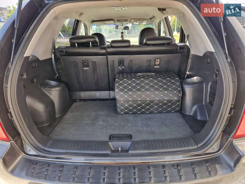 Внедорожник / Кроссовер Kia Sportage 2005 в Ивано-Франковске