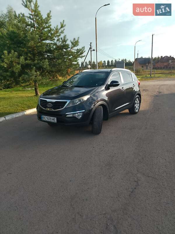Позашляховик / Кросовер Kia Sportage 2010 в Яворові