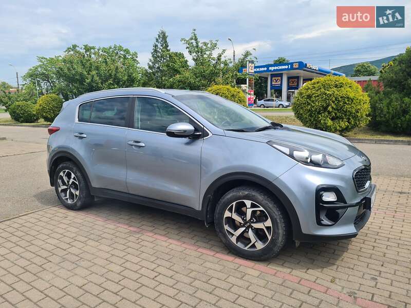 Внедорожник / Кроссовер Kia Sportage 2019 в Виноградове
