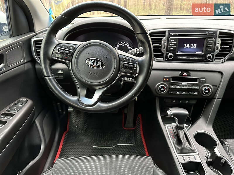 Позашляховик / Кросовер Kia Sportage 2017 в Гостомелі