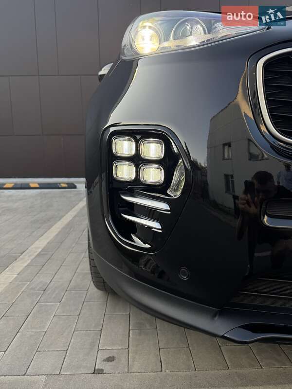 Позашляховик / Кросовер Kia Sportage 2017 в Києві