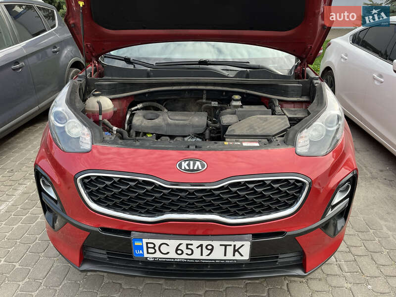 Позашляховик / Кросовер Kia Sportage 2018 в Львові