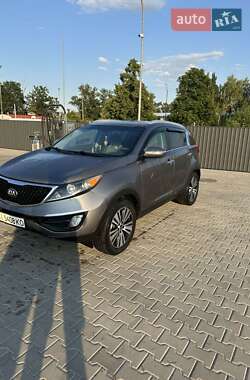 Внедорожник / Кроссовер Kia Sportage 2015 в Кагарлыке