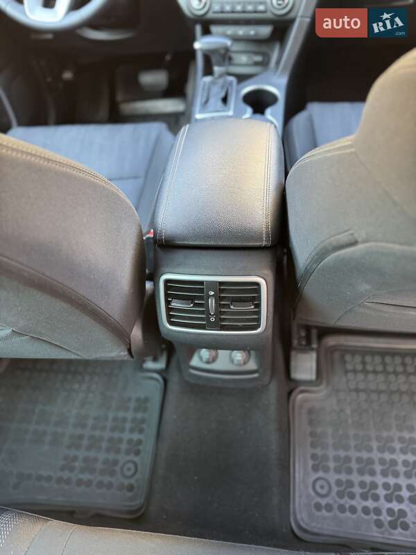 Внедорожник / Кроссовер Kia Sportage 2018 в Львове